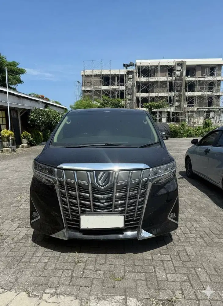 Alphard 2023 – Bisa Cash atau Take Over Kredit Ringan s.d. 2029!