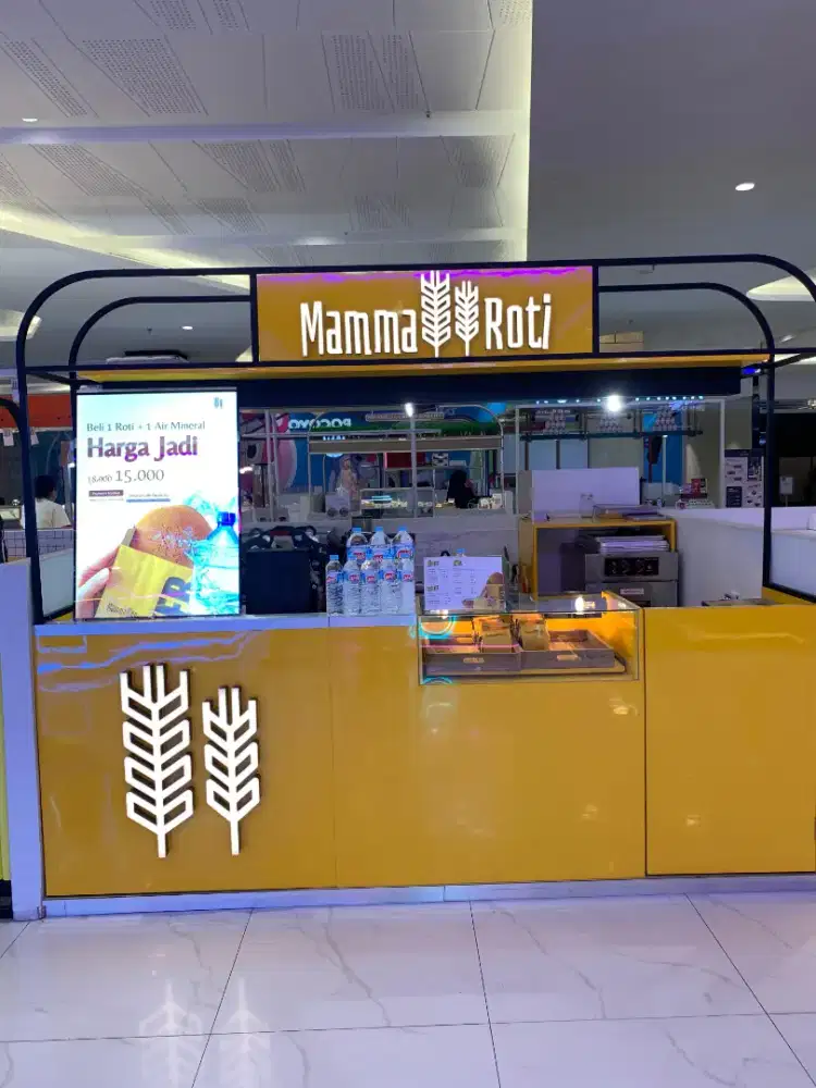 Dicri jaga outlet mammaroti di pakuwon citymall