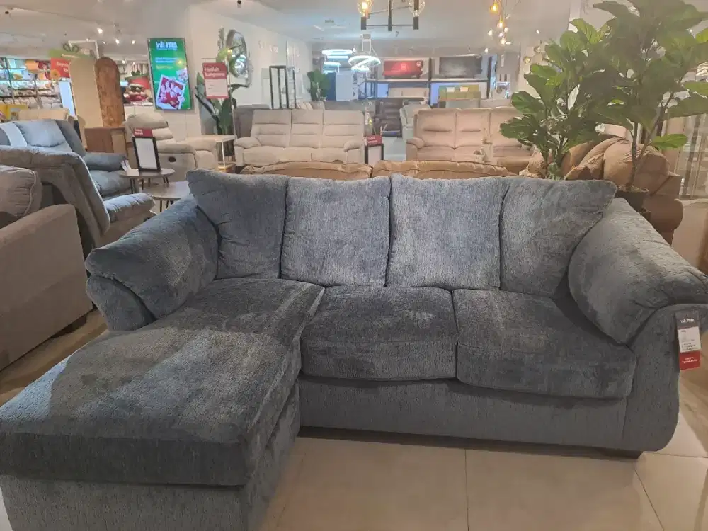 DARCY SOFA ASHLEY L SHAPE