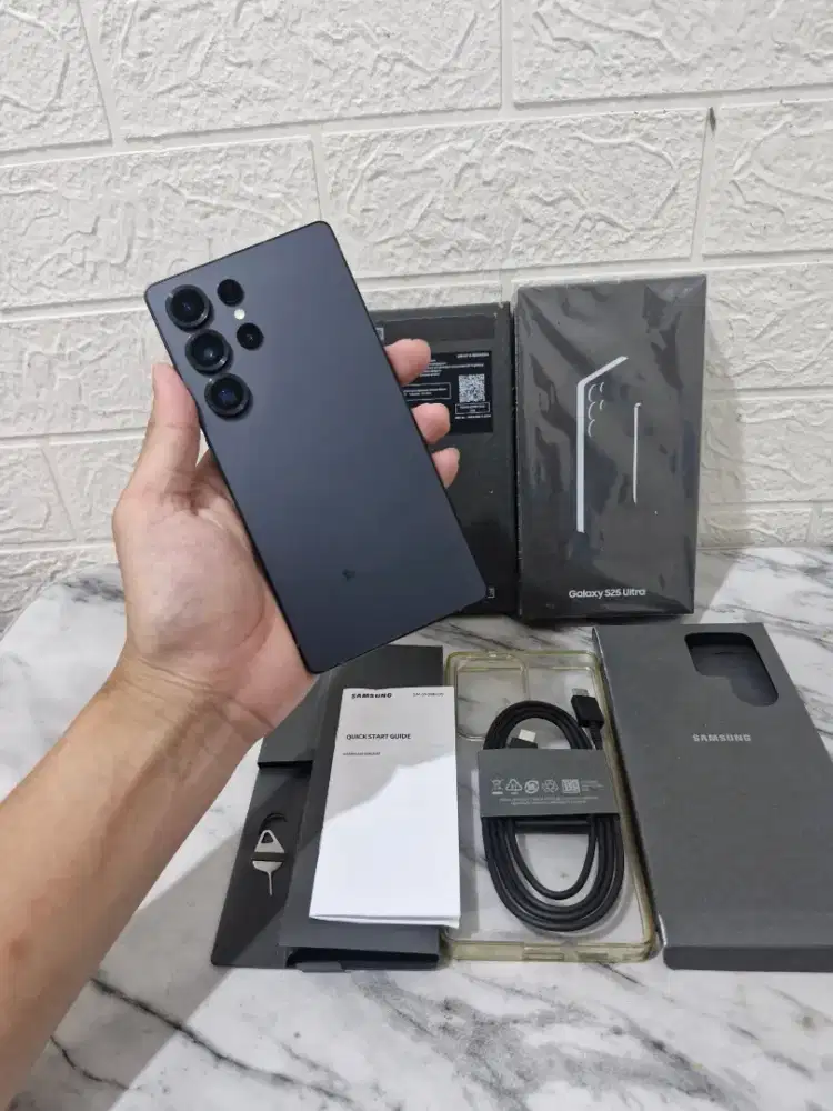 Samsung s25 Ultra 12/1TB SEIN jet black