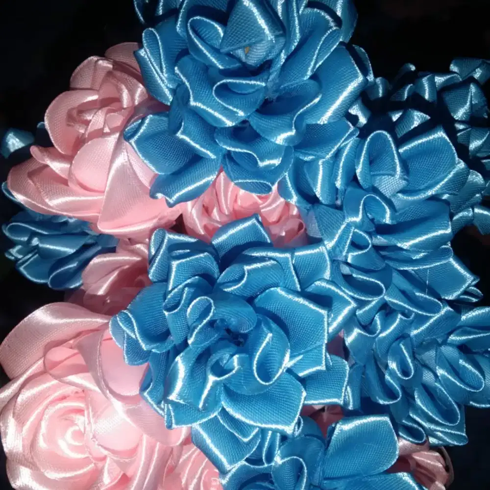 Bunga Dari Kain Satin