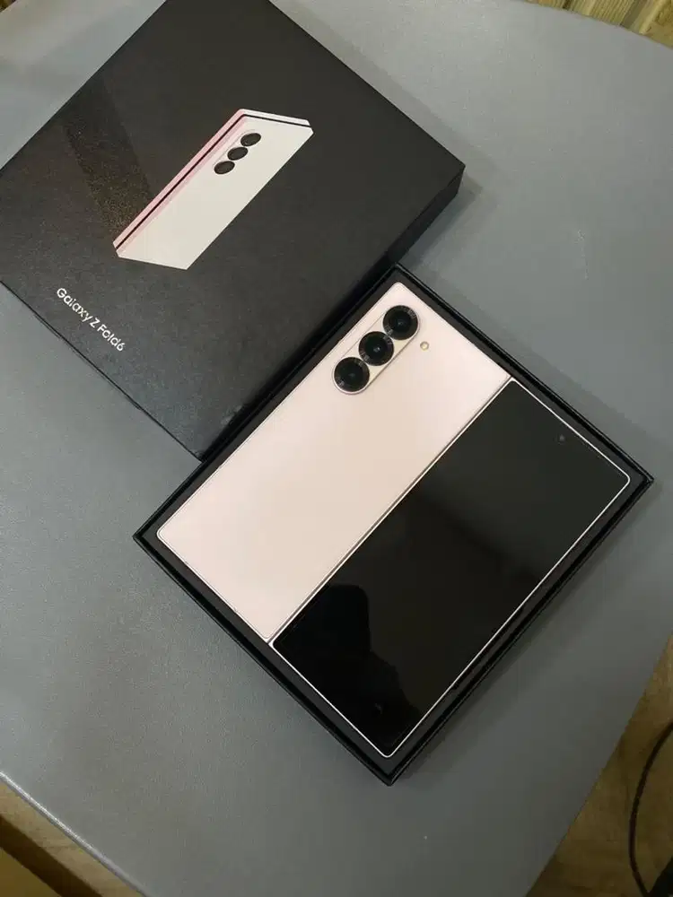 Samsung Z Fold 6 12/256GB SEIN