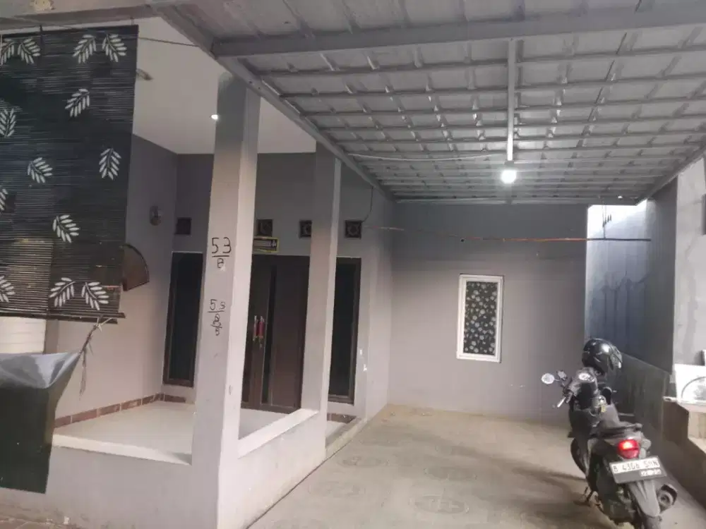 Rumah disewakan luas