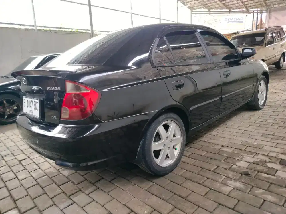 Hyundai Avega gx matic th2012