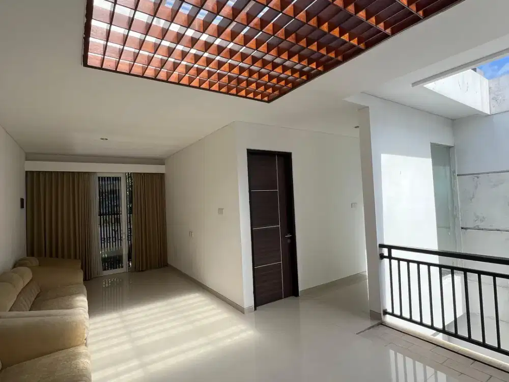 Dijual Villa 3 kamar di Seminyak Jarang Ada
