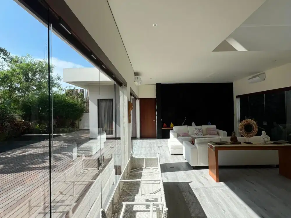 Dijual Cepat Villa Di Ungasan Bali with Ocean View