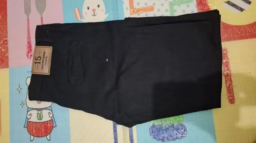 Celana Hitam Polos Skiny