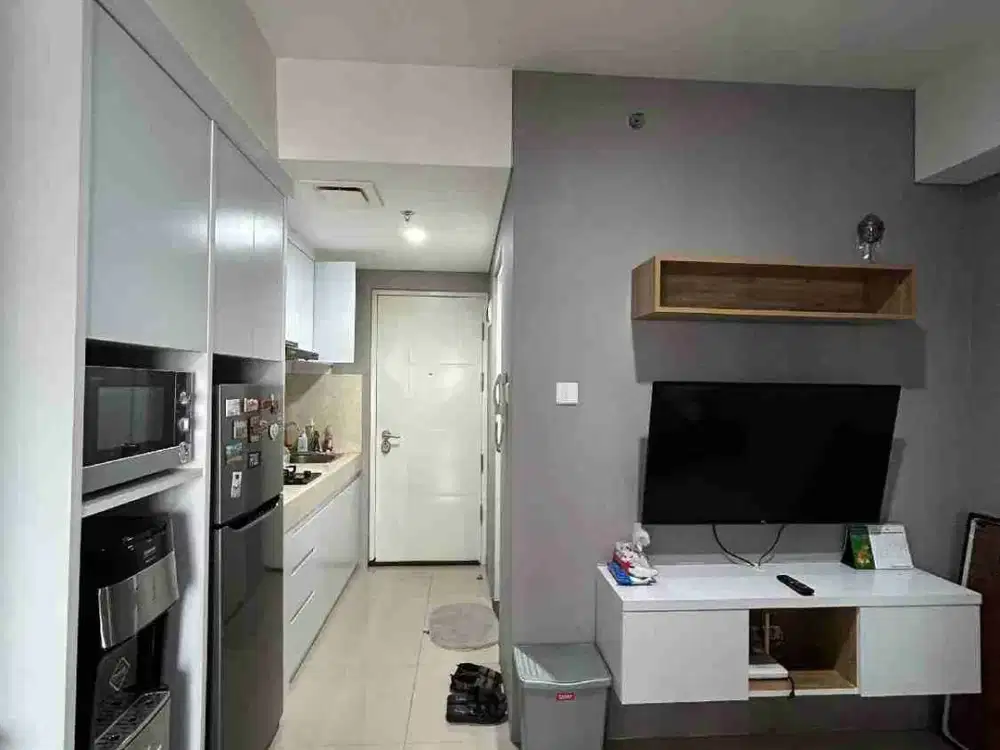 Apartment Breeze Bintaro Tower Beeeze 1 BR Fully Furnished 750 Jt