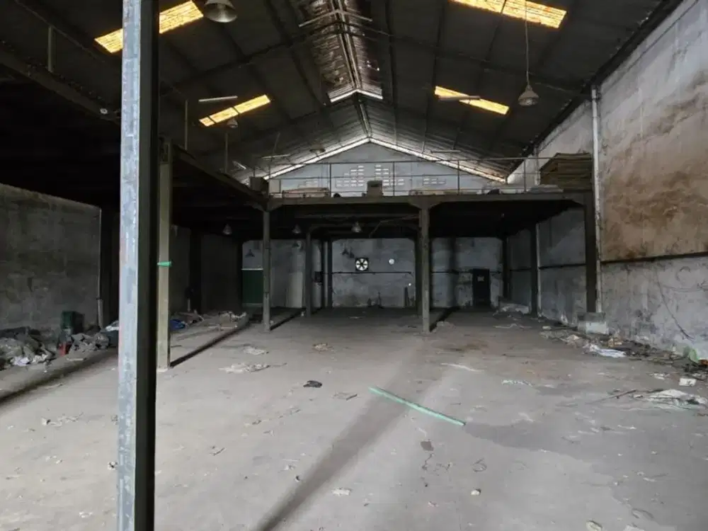 NEGO SAMPAI DEAL Jual atau Sewa Gudang Plong 450meter di Gudang 75 Benda Tangerang