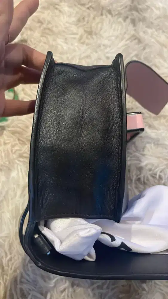 Pradaaaa mulus authentic