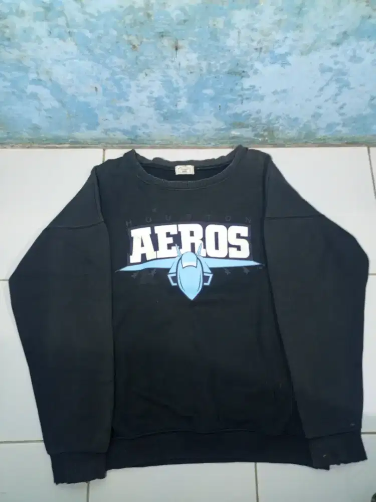 Sweater Hitam bergambar Pesawat tempur