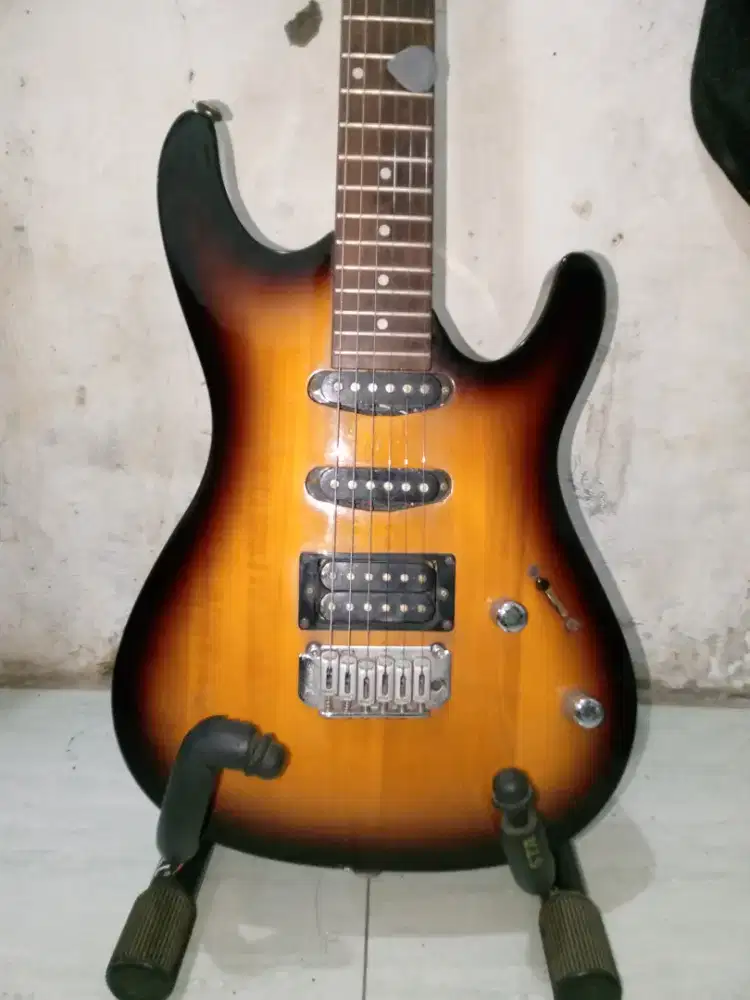 gitar ibanez gio
