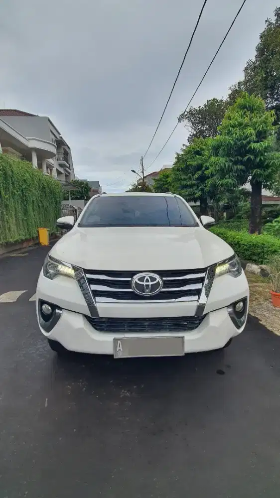 Toyota Fortuner VRZ 4x2 solar  2017