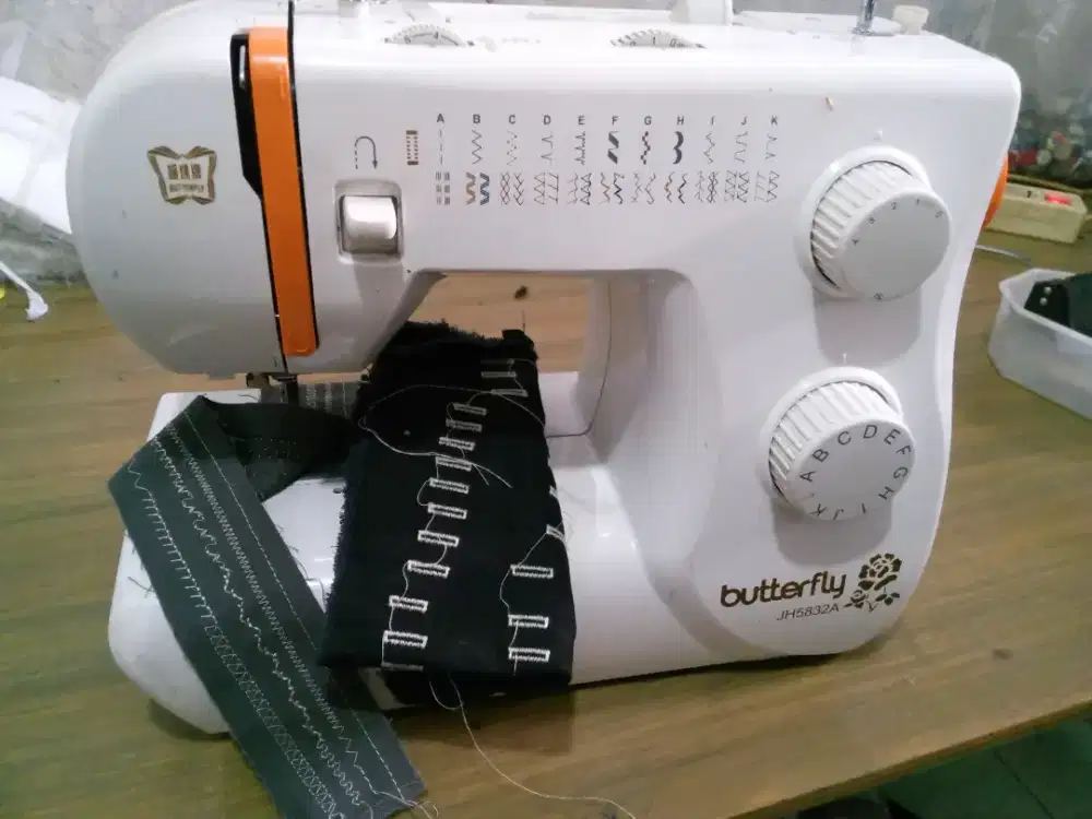 mesin jahit portable