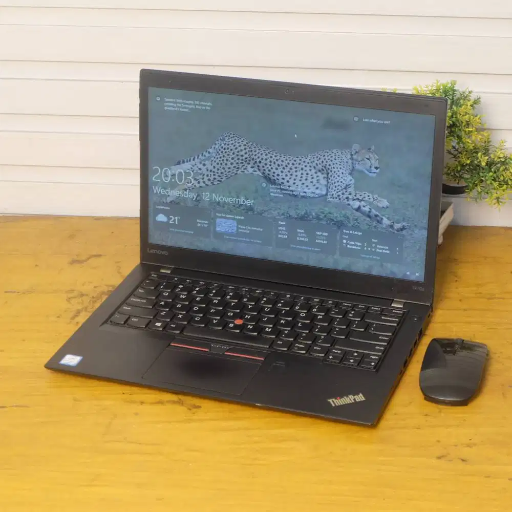 SLIM LAPTOP THINKPAD T470S core i5 gen 6 RAM 8 SSD