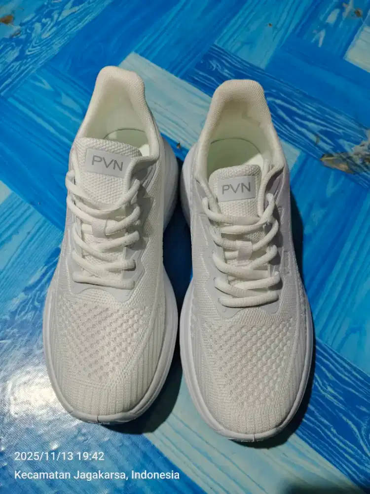Sepatu merk PVN