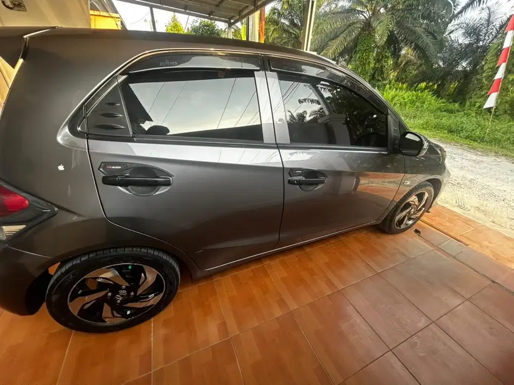 Di Jual Brio E Satya