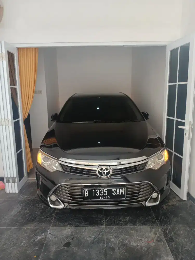 Toyota Camry 2015 Bensin