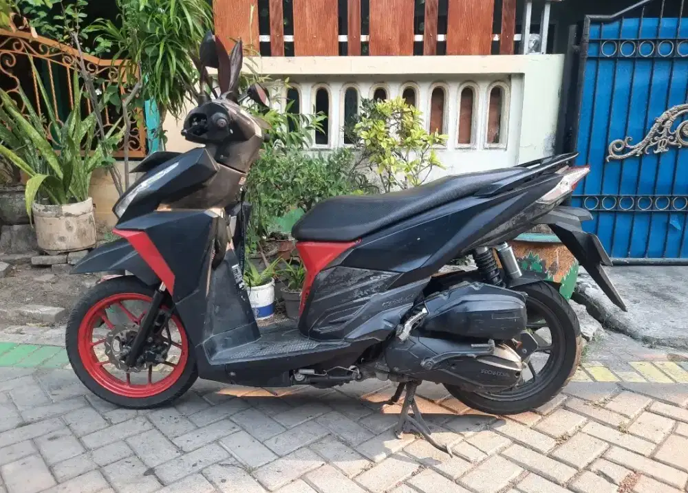 Dijual Vario esP 125 2015