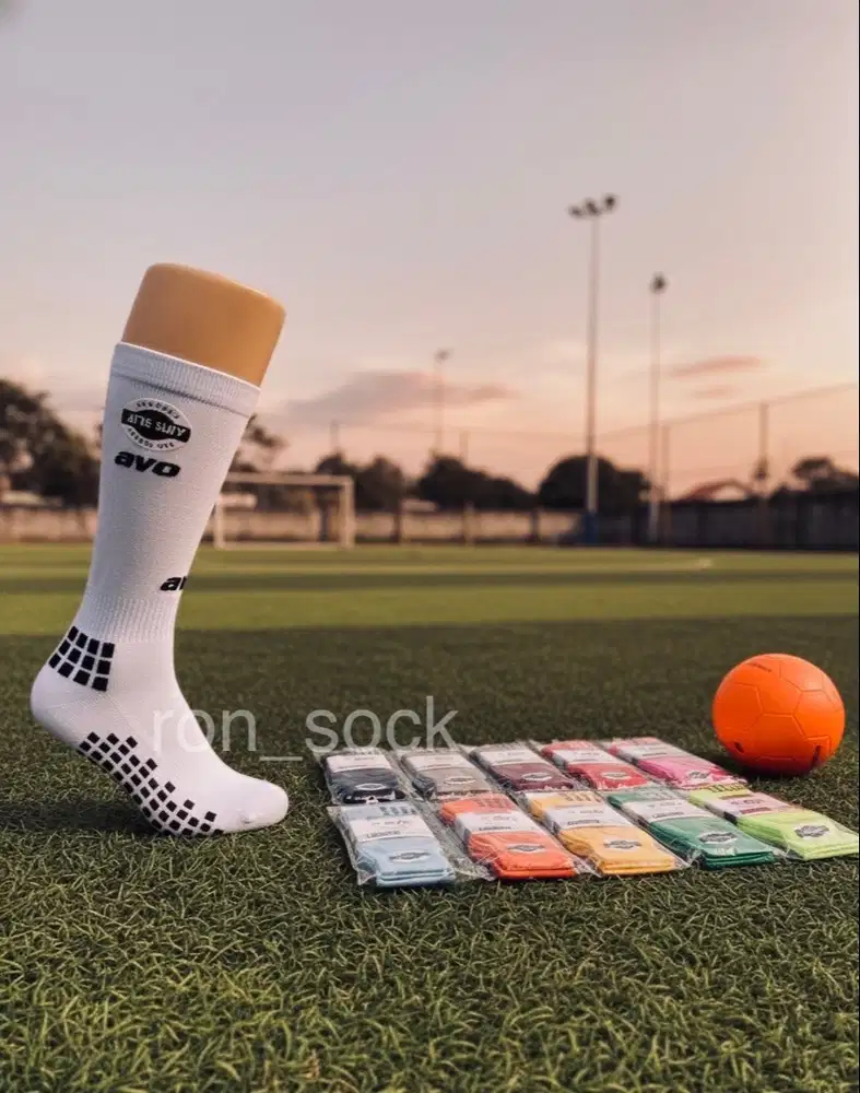 avo kaos kaki antislip futsal,minisoccer,dll R9