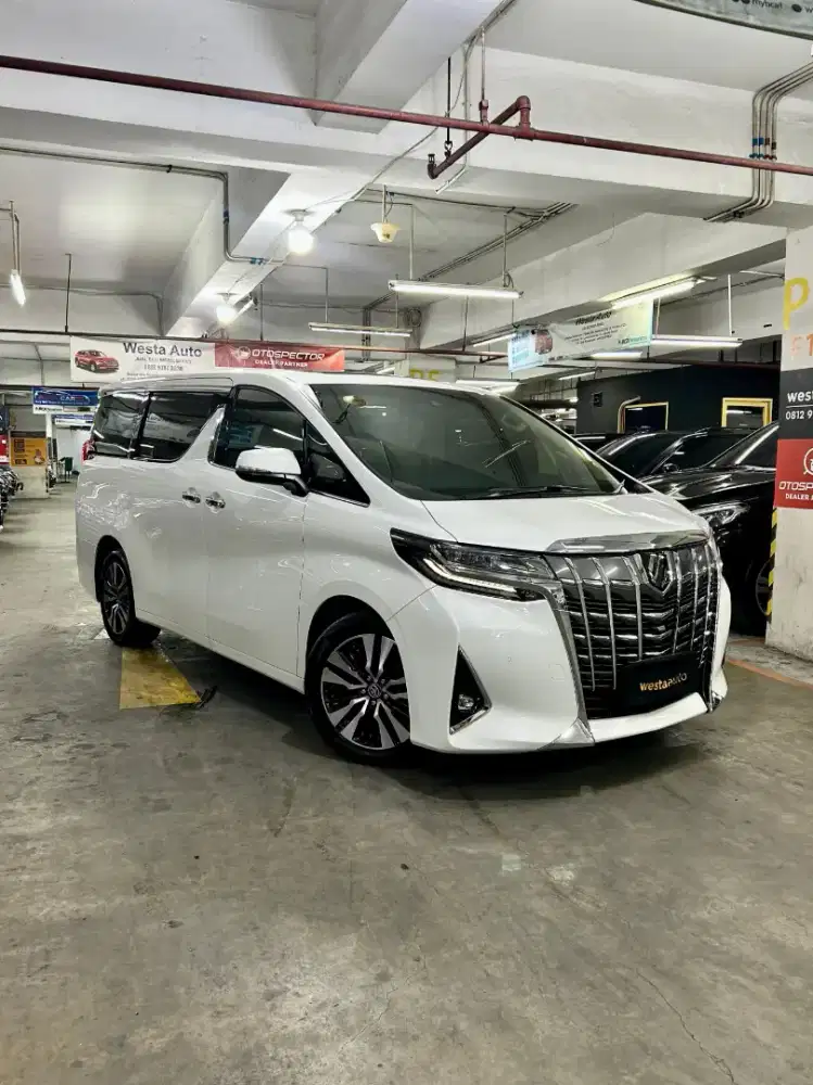 Low KM Toyota Alphard G ATPM 2022 Like New 2023
