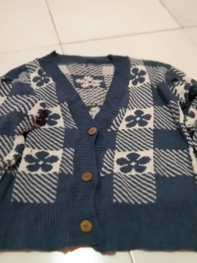 Sweater rajut wanita tebal