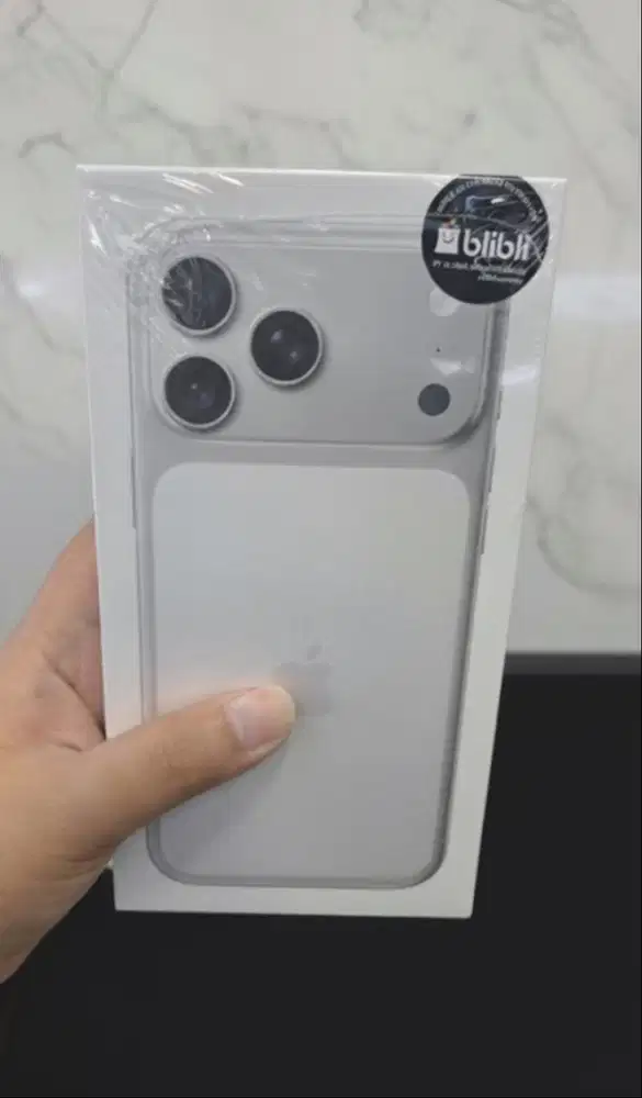 iPhone 17 Pro Max Silver 256Gb BLIBLI free Asirnasi Human Error 2 Th