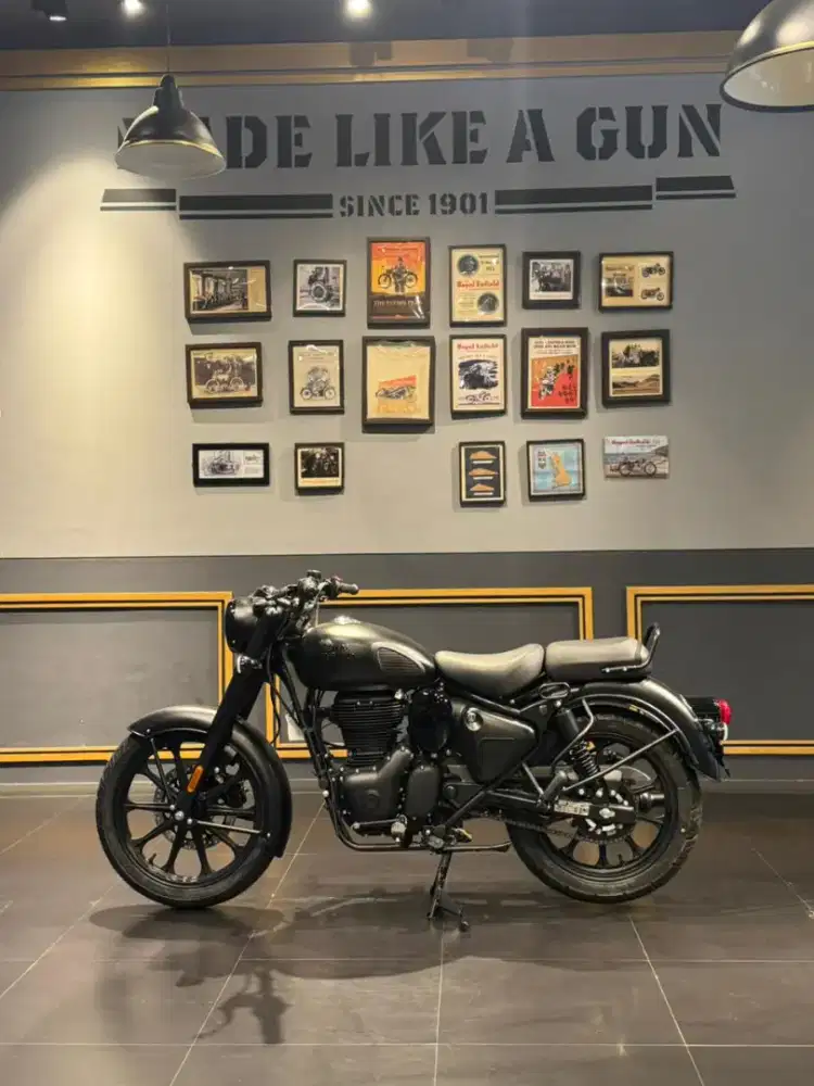 Classic 350 full black nik 2024 new