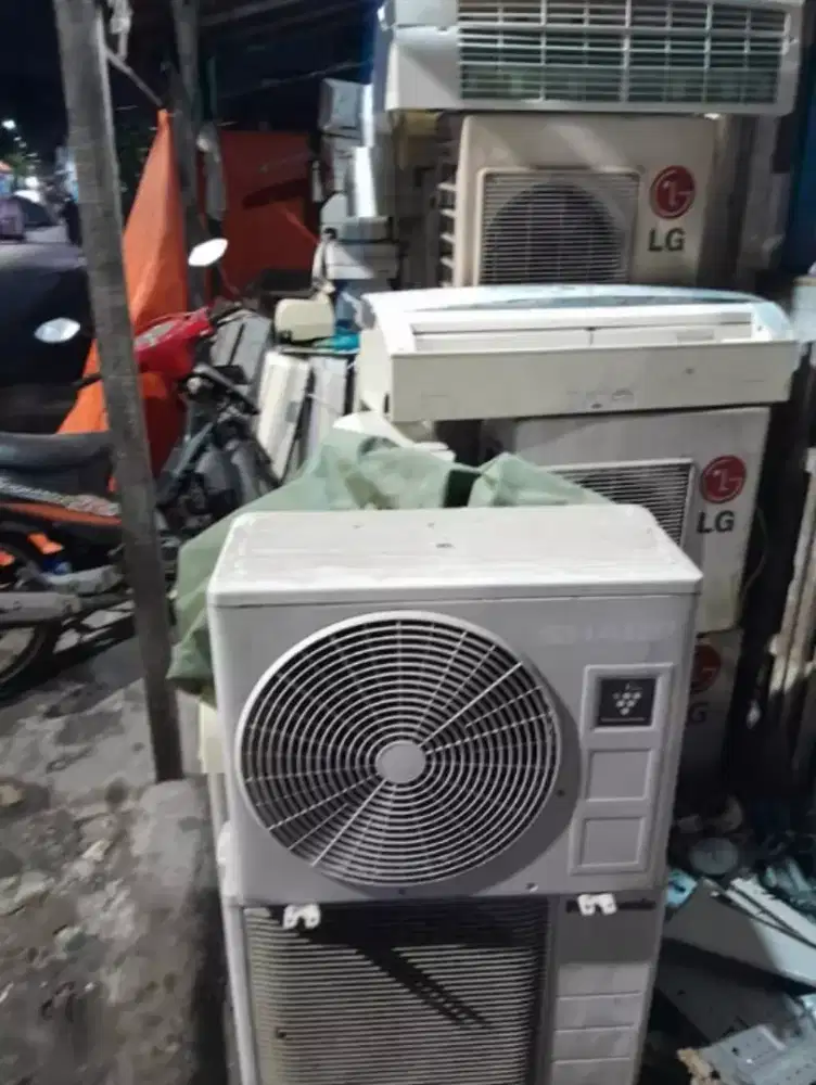 Pusat penjualan AC bekas dengan segala kondisi kerusakan!