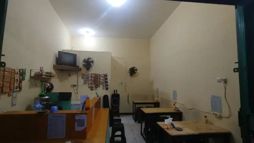 WARKOP SET / Meja Warkop / Isi Warkop