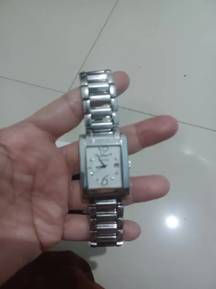 Jam wanita bonia original cakep. Murah saja