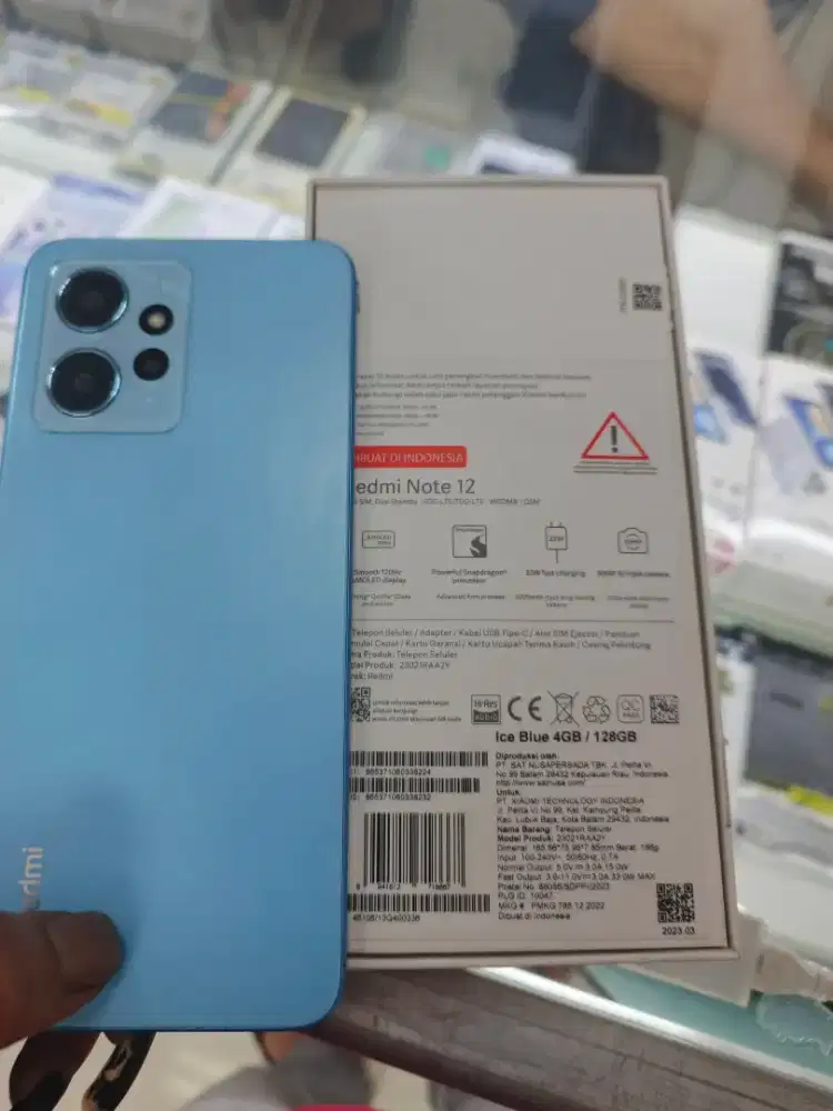Xioami redmi note 12 (4/128) mulus komplit..