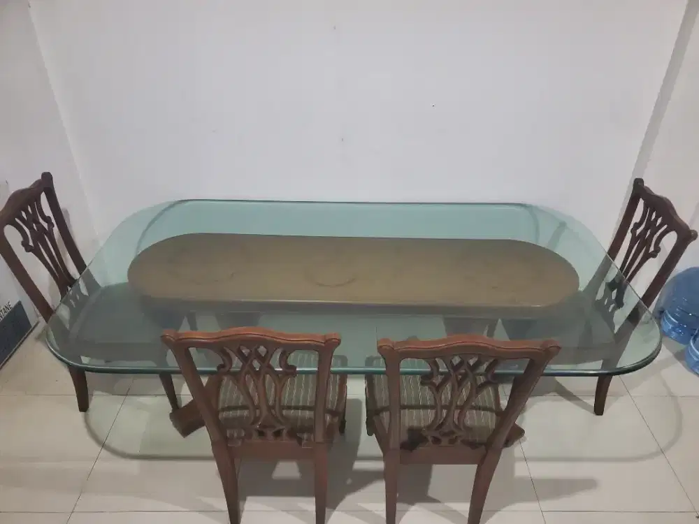 Meja Makan Klasik Dari Kayu Jati Ukir Lawas ( Mewah & Langka )