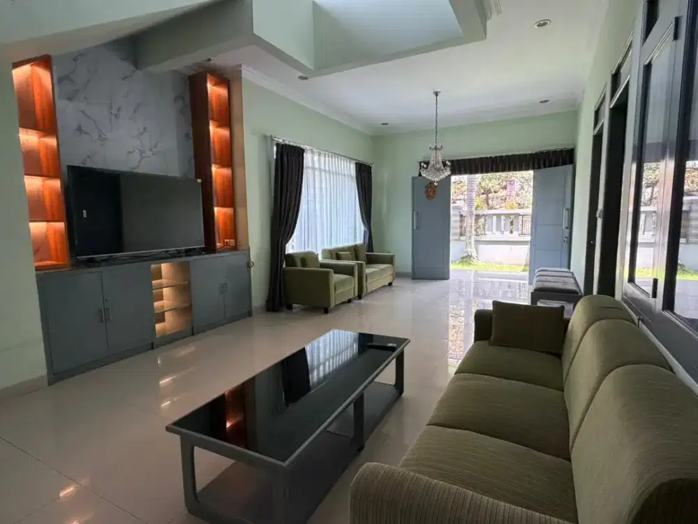 Rumah Hoek Full Furnished Komplek Srimahi Baru area BKR