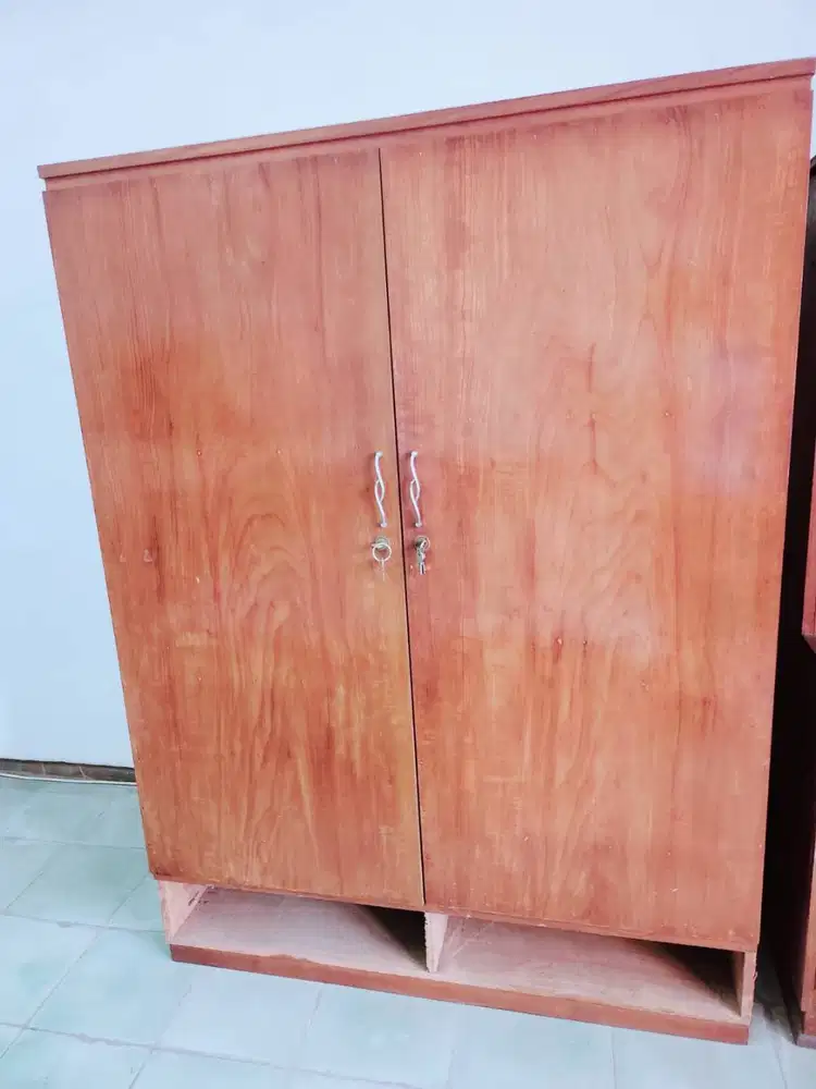 DI JUAL LEMARI KAYU JATI 2 PINTU