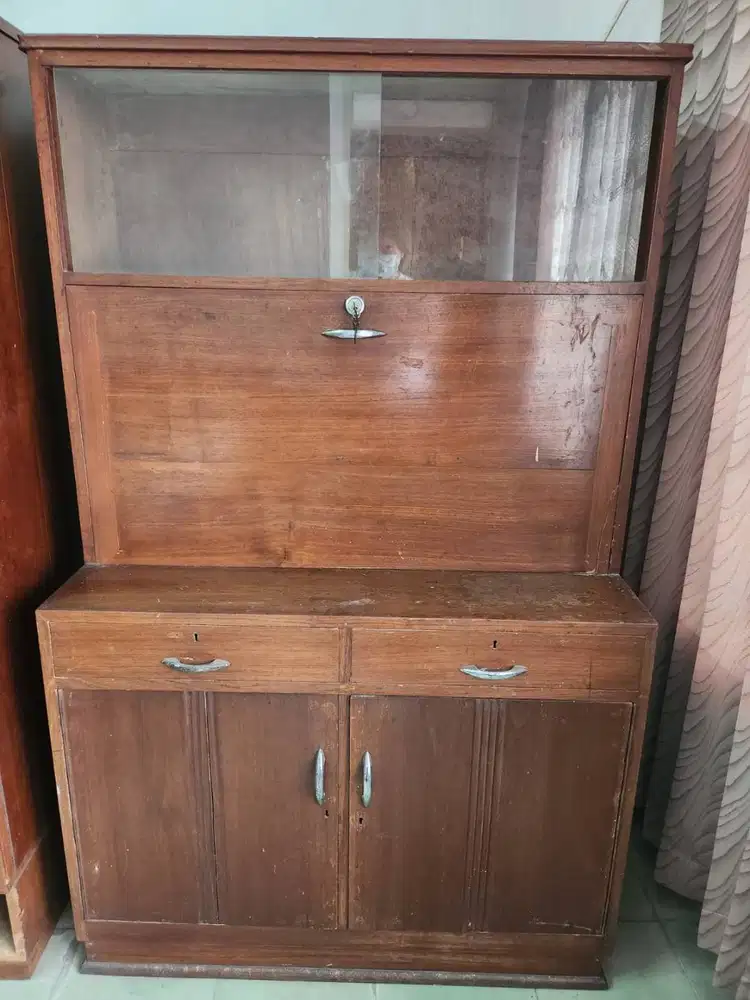 DI JUAL LEMARI JATI DENGAN KACA GESER