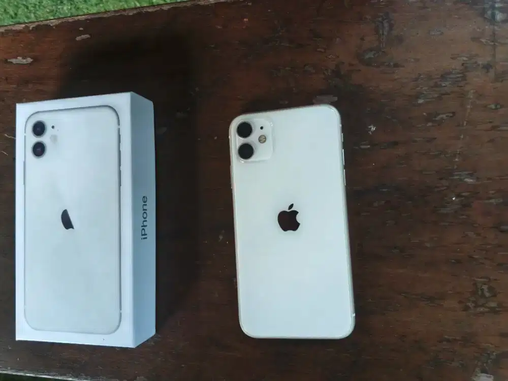 Iphone 11 128gb jelas baru dn murh