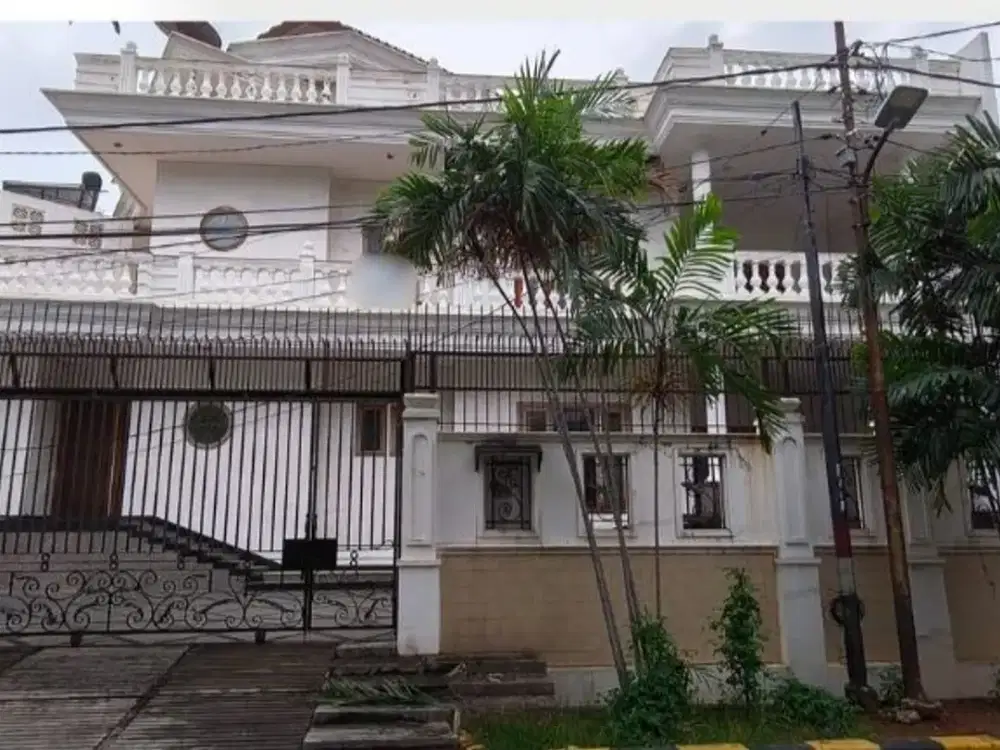 RUMAH HARGA NJOP + TURUN HARGA DI RAJAWALI SELATAN