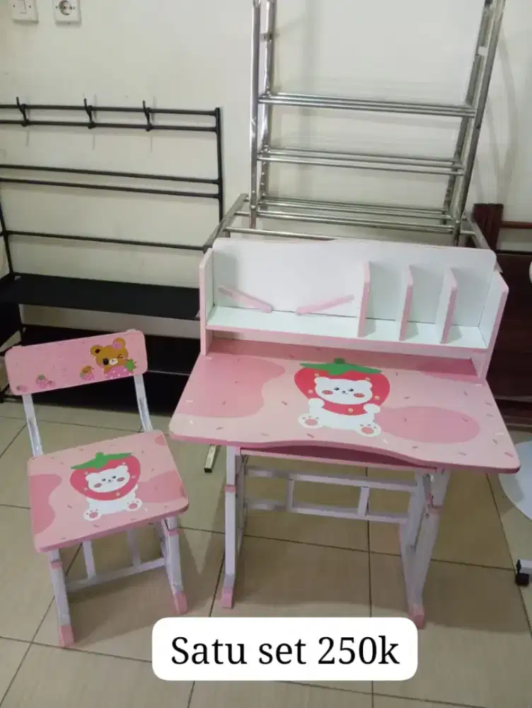 Cuci gudang meja belajar anak murah