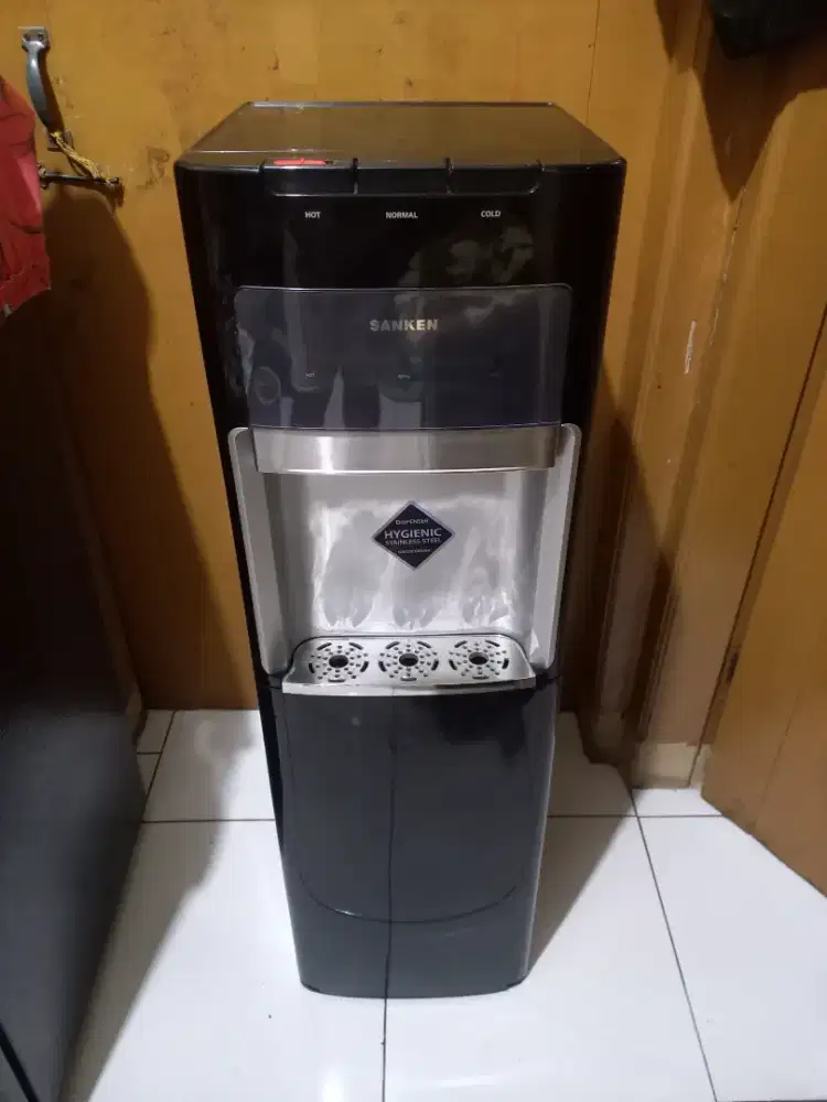 Dispenser Galon Bawah Sanken 3kran Mulus,Normal Dingin Air ES Kulkas