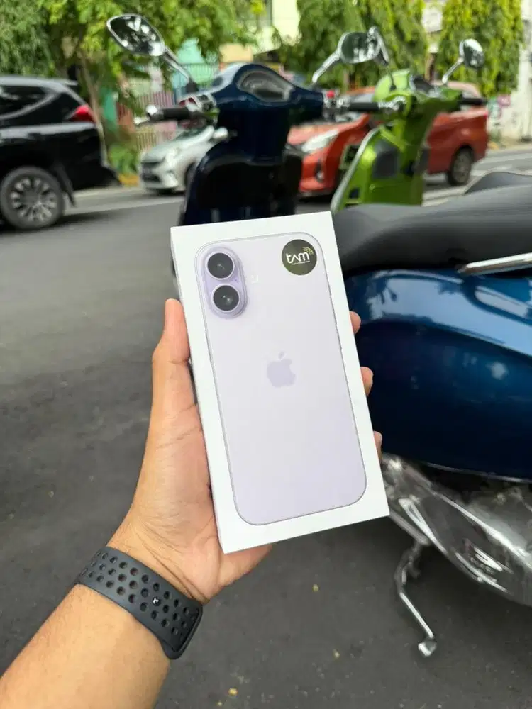 iPhone 17 256gb New BNIB iBox Lavender baru