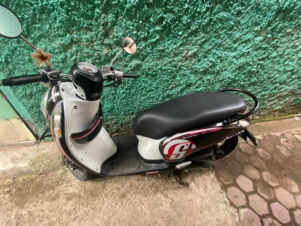 SCOOPY 2016 MULUS SURAT LENGKAP