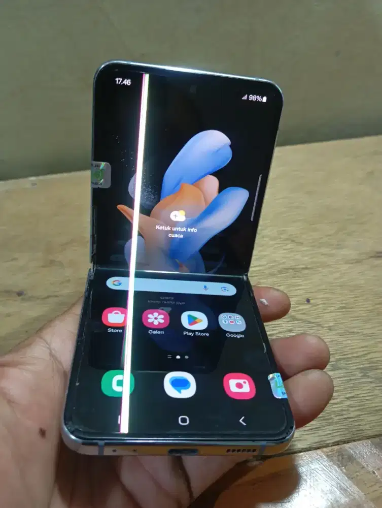 SAMSUNG GALAXY Z FLIP 4 5G RAM 8/256 GB ORIGINAL SEIN SAMSUNG