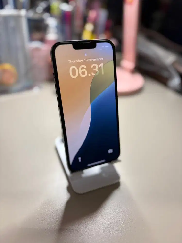 Iphone 13 garansi resmi Indonesia