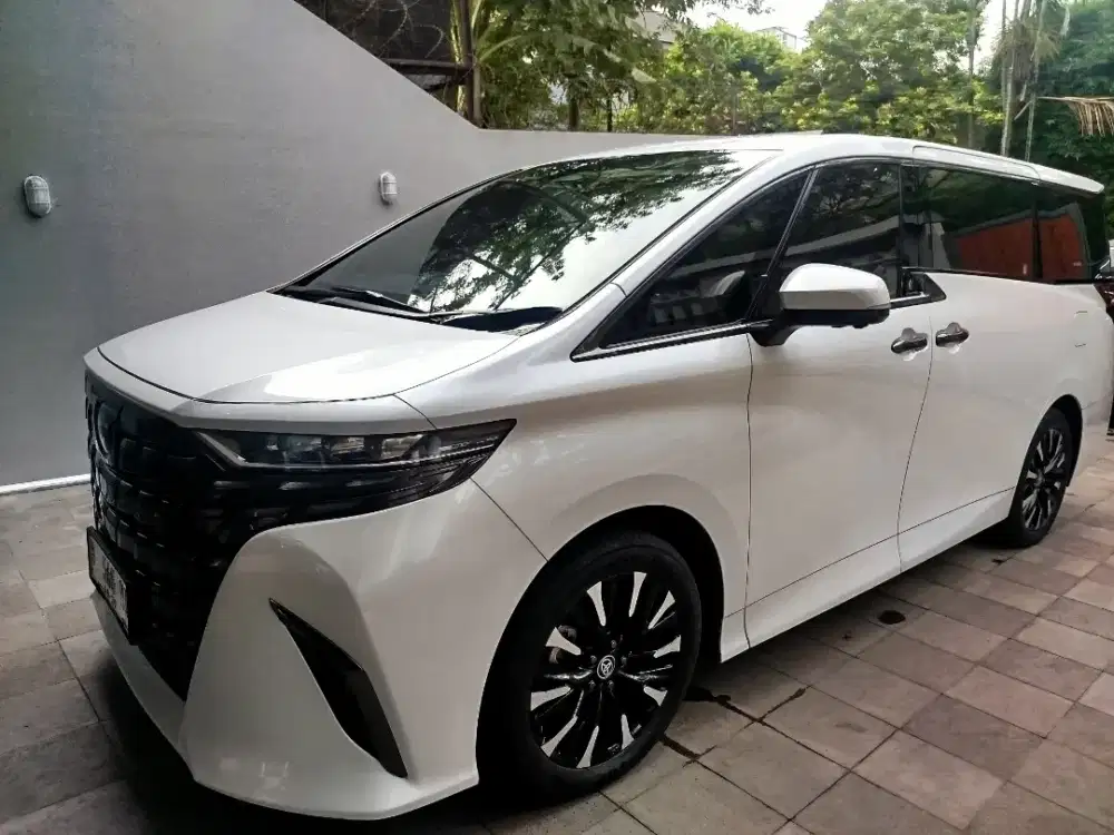 Jual mobil alphard th 2023, jarang pakai