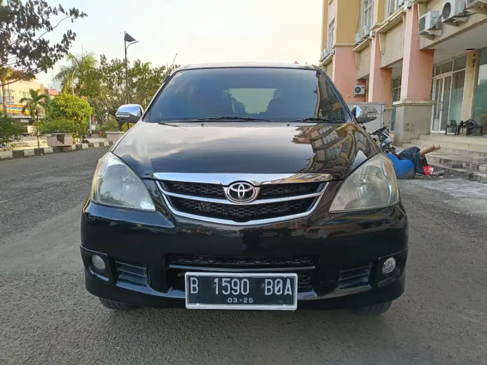 Toyota Avanza G Matic 2011 Black