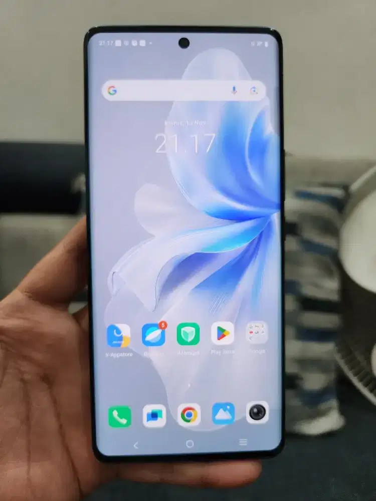 Vivo v30 pro 5g 12/512 mulus no minus