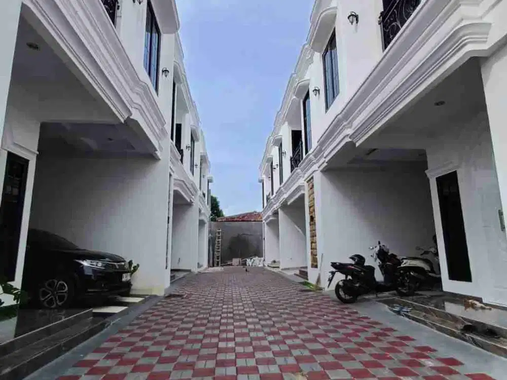 di jual rumah  2lantai di jagakarsa lokasi strategis bebas banjir