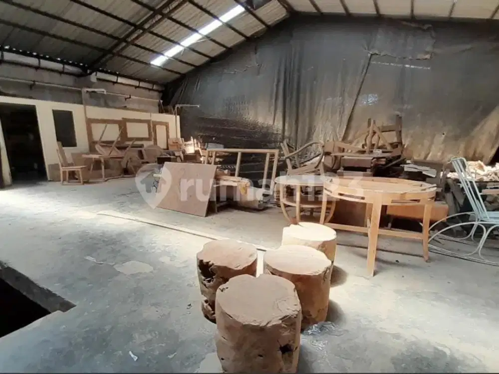 Dijual Gudang Zona Industri Siap Huni,Luas 768m2 Lokasi Strategis Kartasura, Sukoharjo