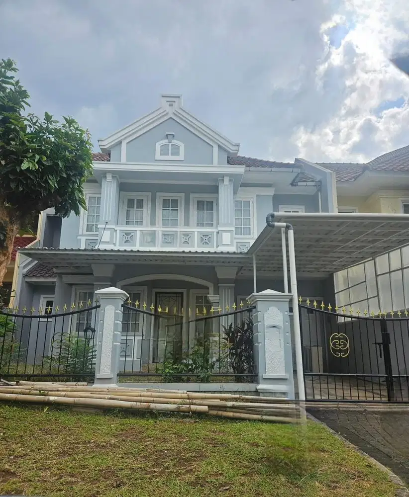 Disewakan Rumah 2 Lantai Di Boulevard Legenda Wisata